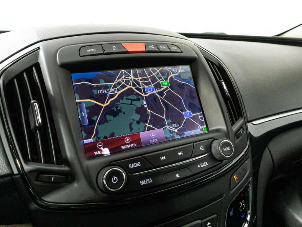 Opel Insignia с пробегом — 2014 год. Фото: #15