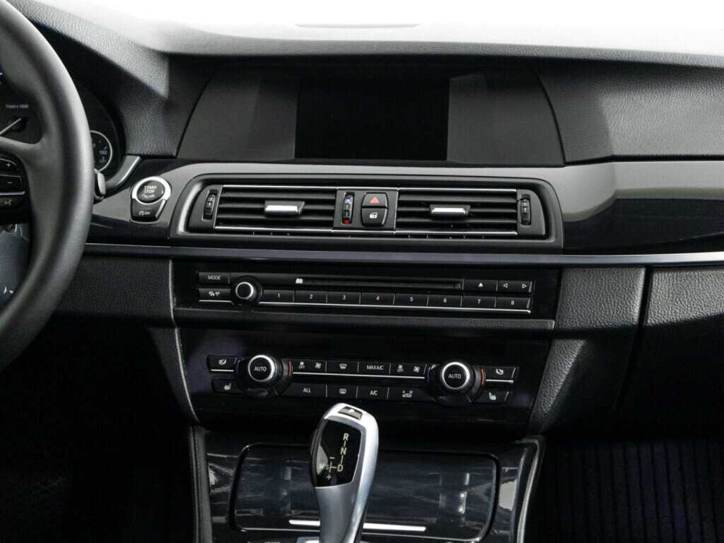 BMW 5 серии с пробегом — 2013 год. Фото: #13