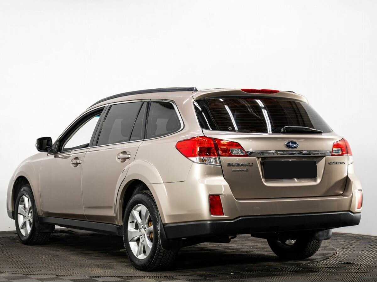 Subaru Outback с пробегом — 2012 год. Фото: #5