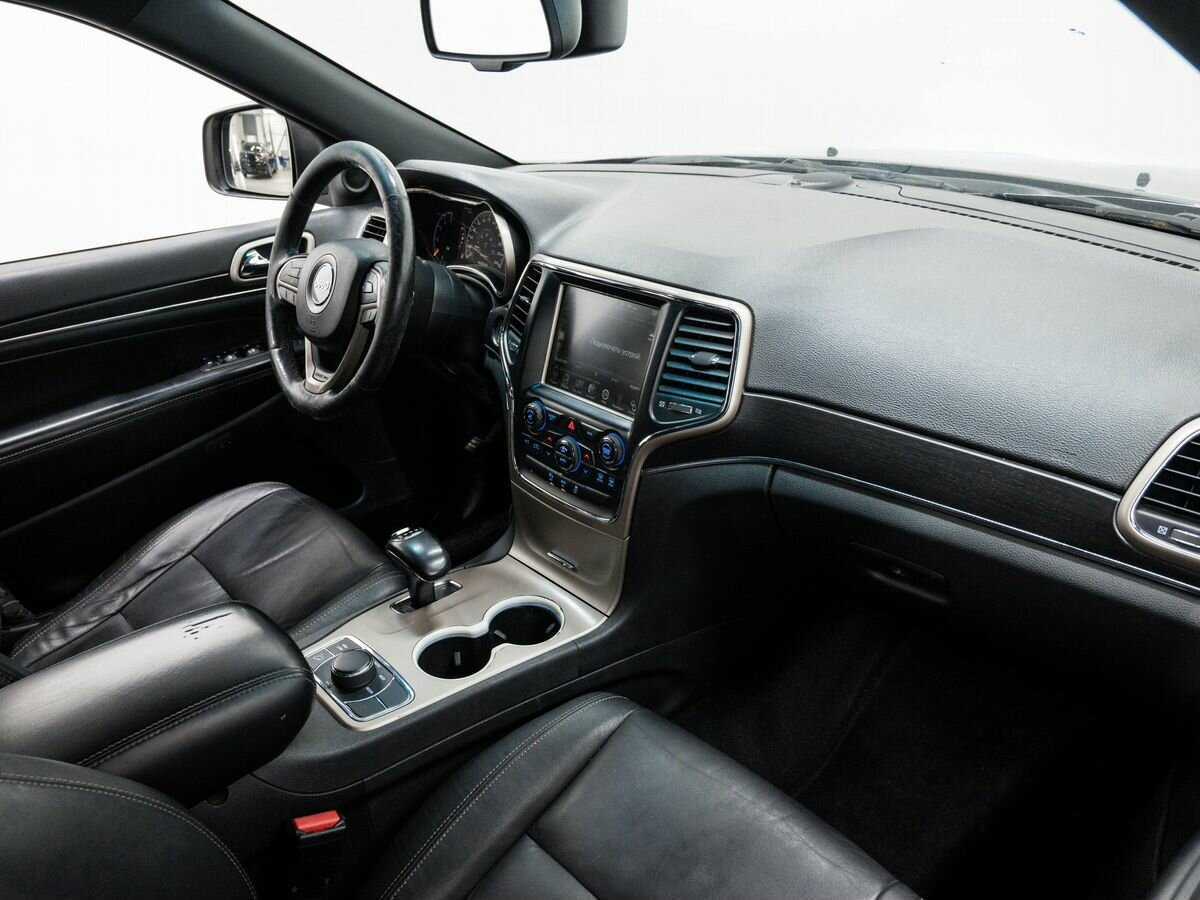 Jeep Grand Cherokee с пробегом — 2013 год. Фото: #7