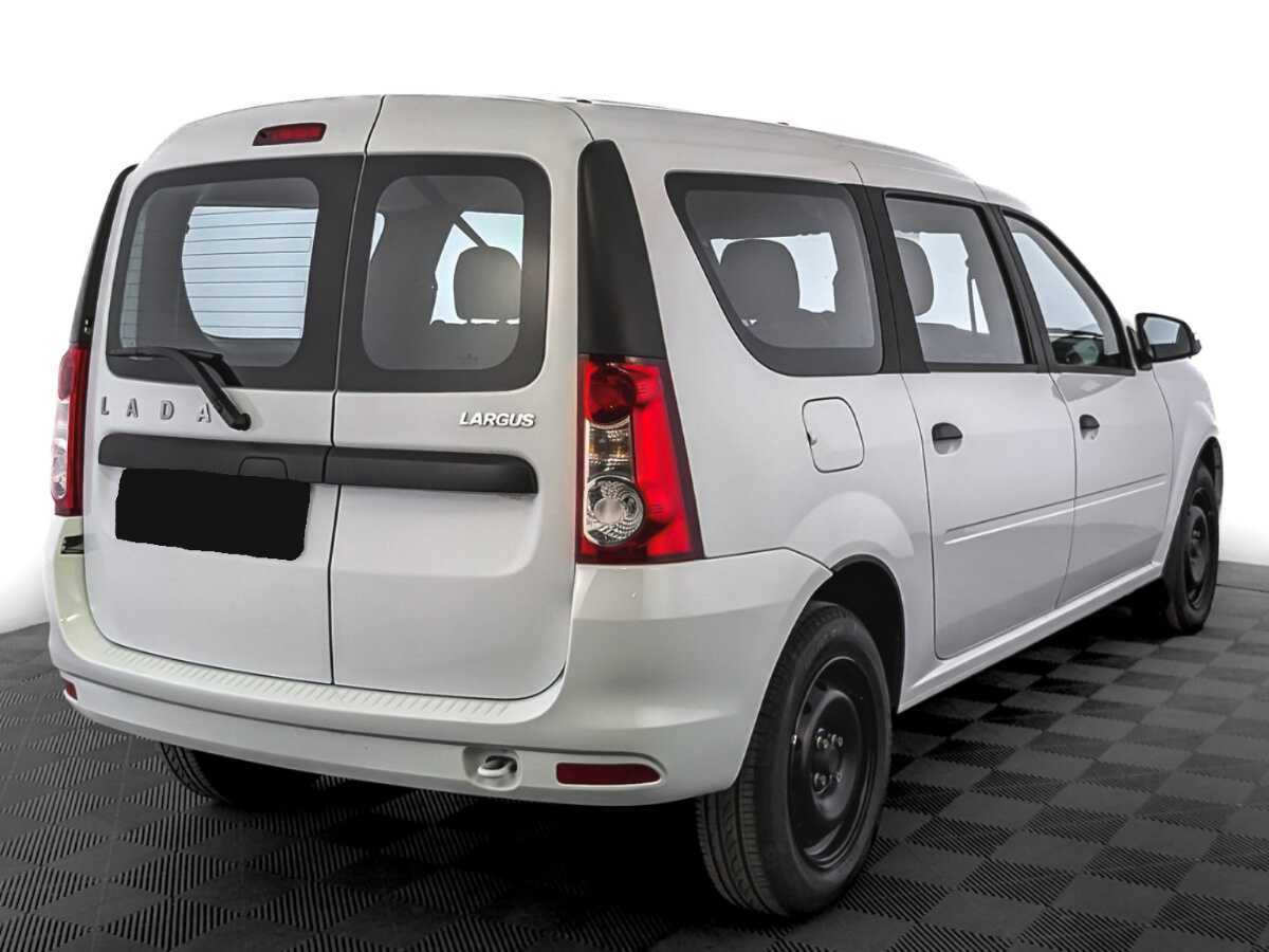 Lada (ВАЗ) Largus с пробегом — 2024 год. Фото: #4