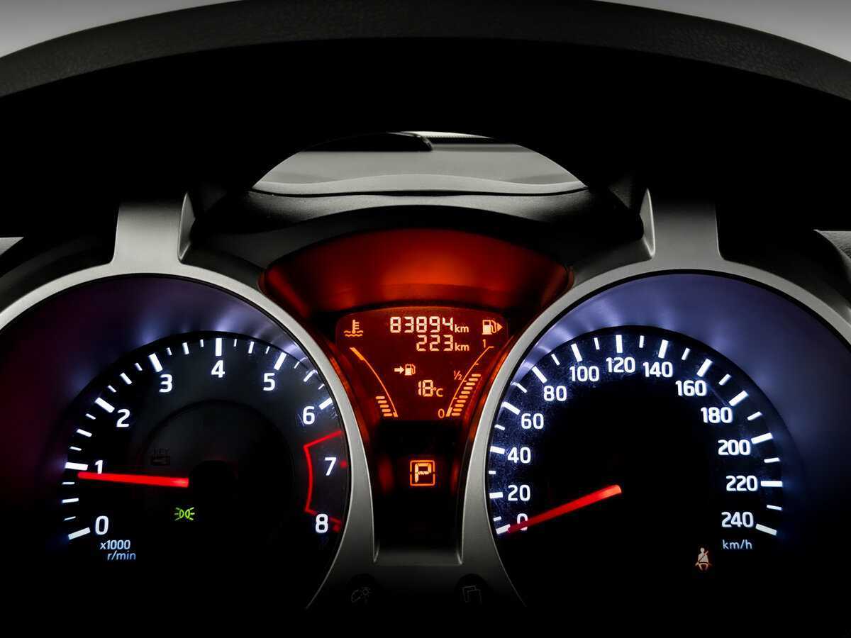 Nissan Juke с пробегом — 2014 год. Фото: #12