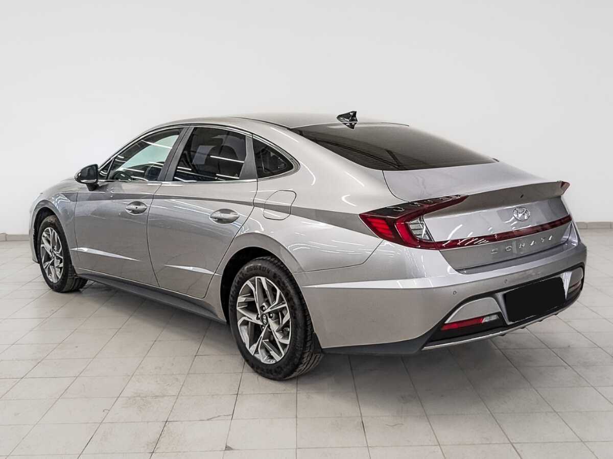 Hyundai Sonata с пробегом — 2022 год. Фото: #6