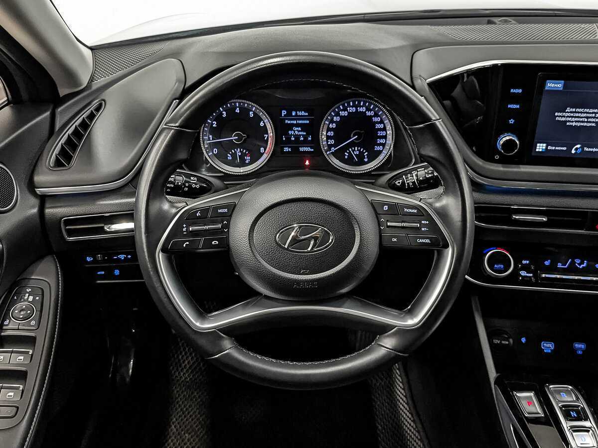 Hyundai Sonata с пробегом — 2022 год. Фото: #21