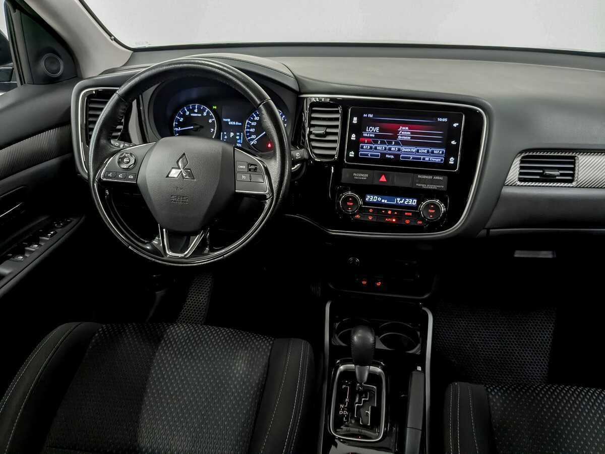 Mitsubishi Outlander с пробегом — 2018 год. Фото: #26