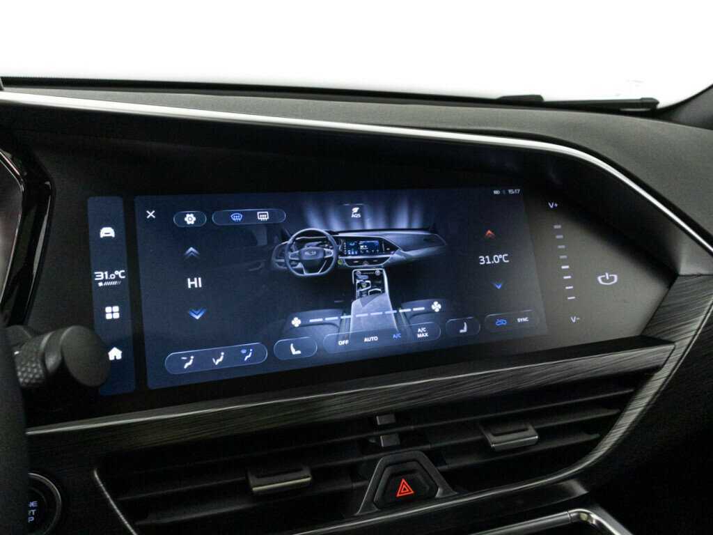 Geely Tugella с пробегом — 2024 год. Фото: #16