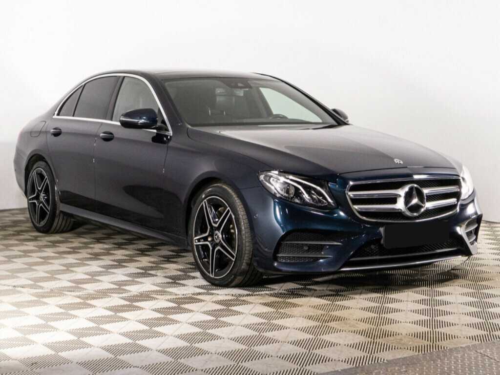 Mercedes-Benz E-Класс с пробегом — 2017 год. Фото: #2
