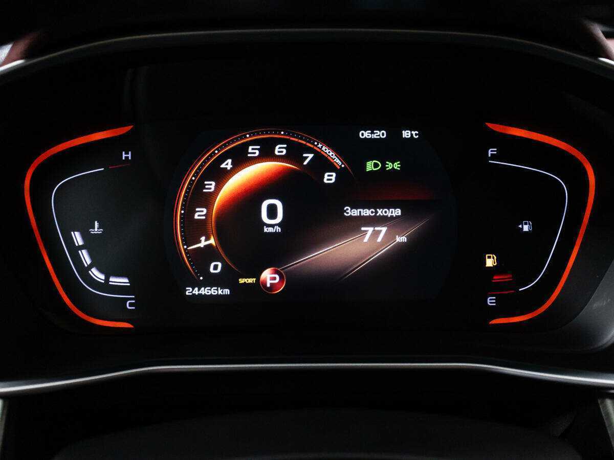 Geely Coolray с пробегом — 2023 год. Фото: #11