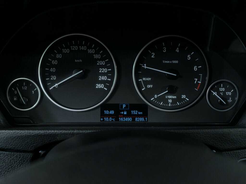 BMW 3 серии с пробегом — 2014 год. Фото: #10