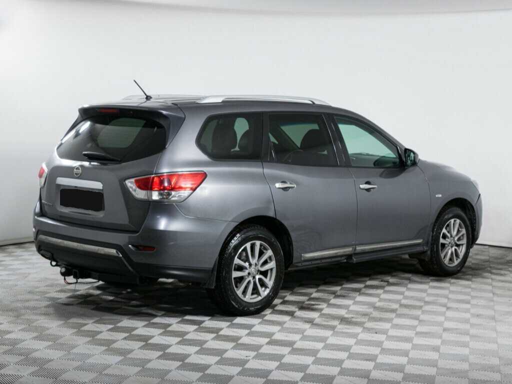 Nissan Pathfinder с пробегом — 2015 год. Фото: #4