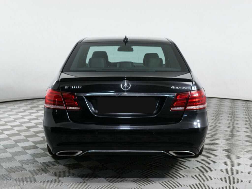 Mercedes-Benz E-Класс с пробегом — 2013 год. Фото: #4