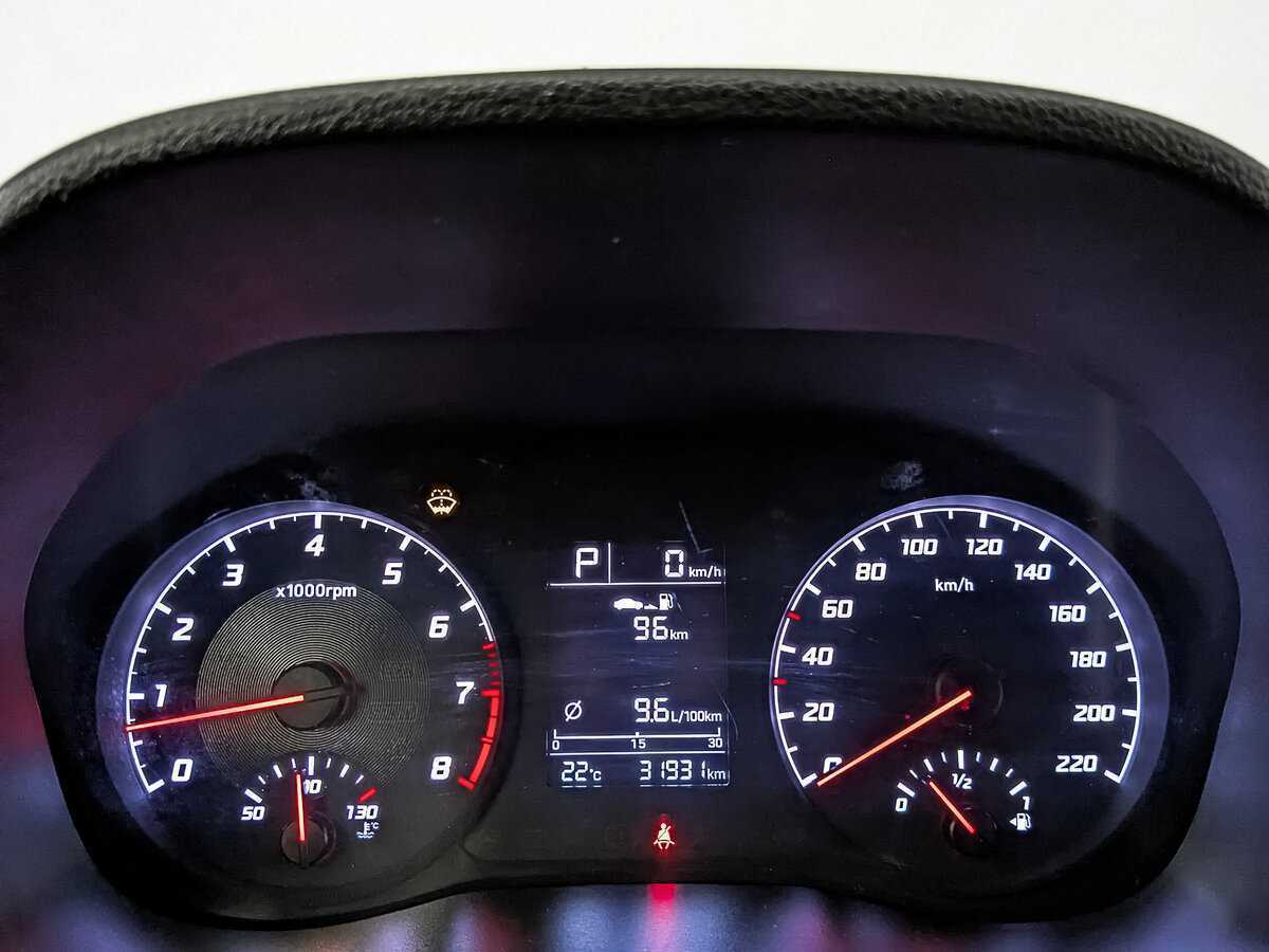 Hyundai Solaris с пробегом — 2021 год. Фото: #13