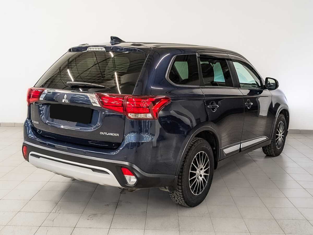 Mitsubishi Outlander с пробегом — 2019 год. Фото: #4