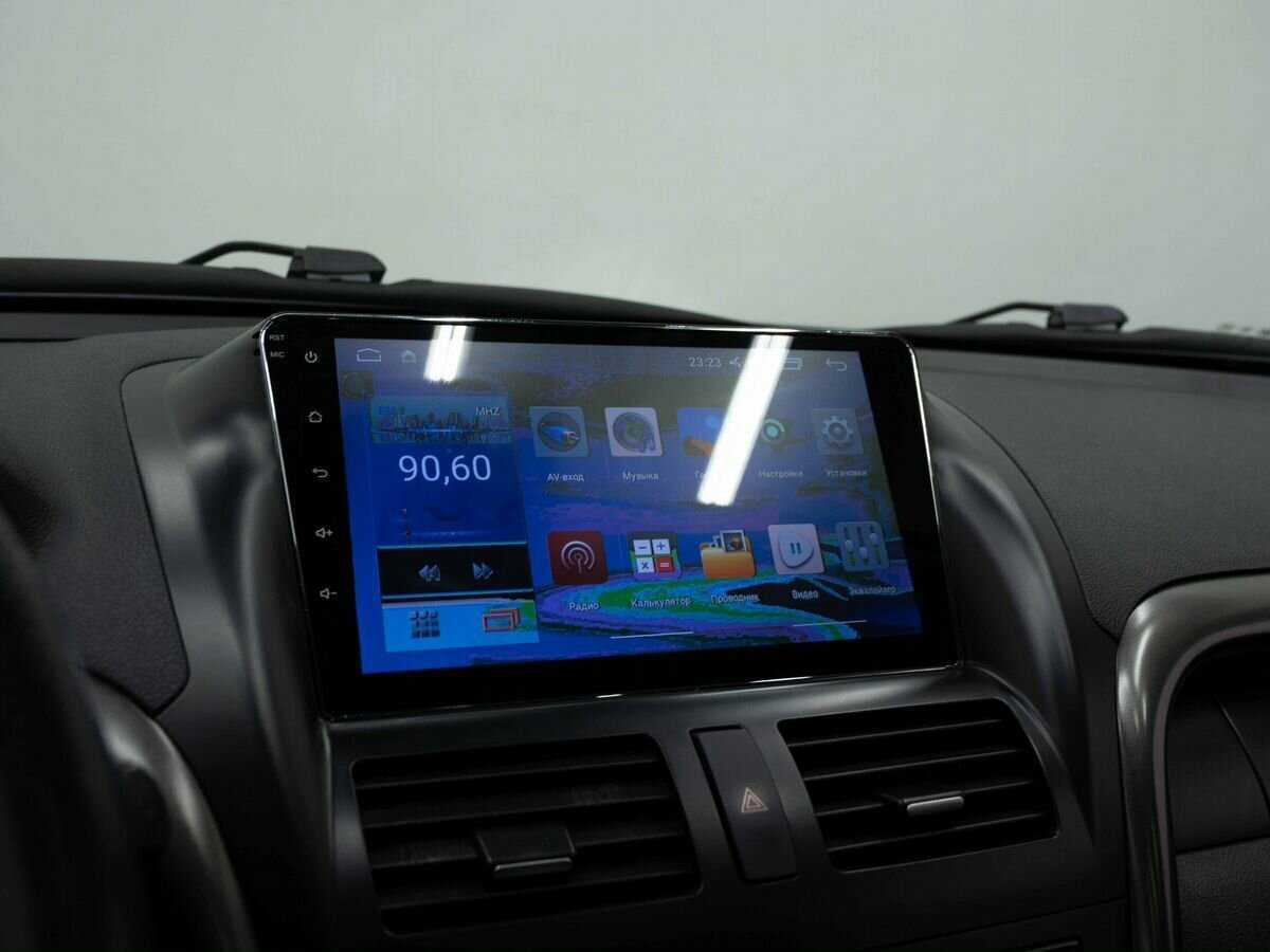 FAW Besturn X80 с пробегом — 2017 год. Фото: #18