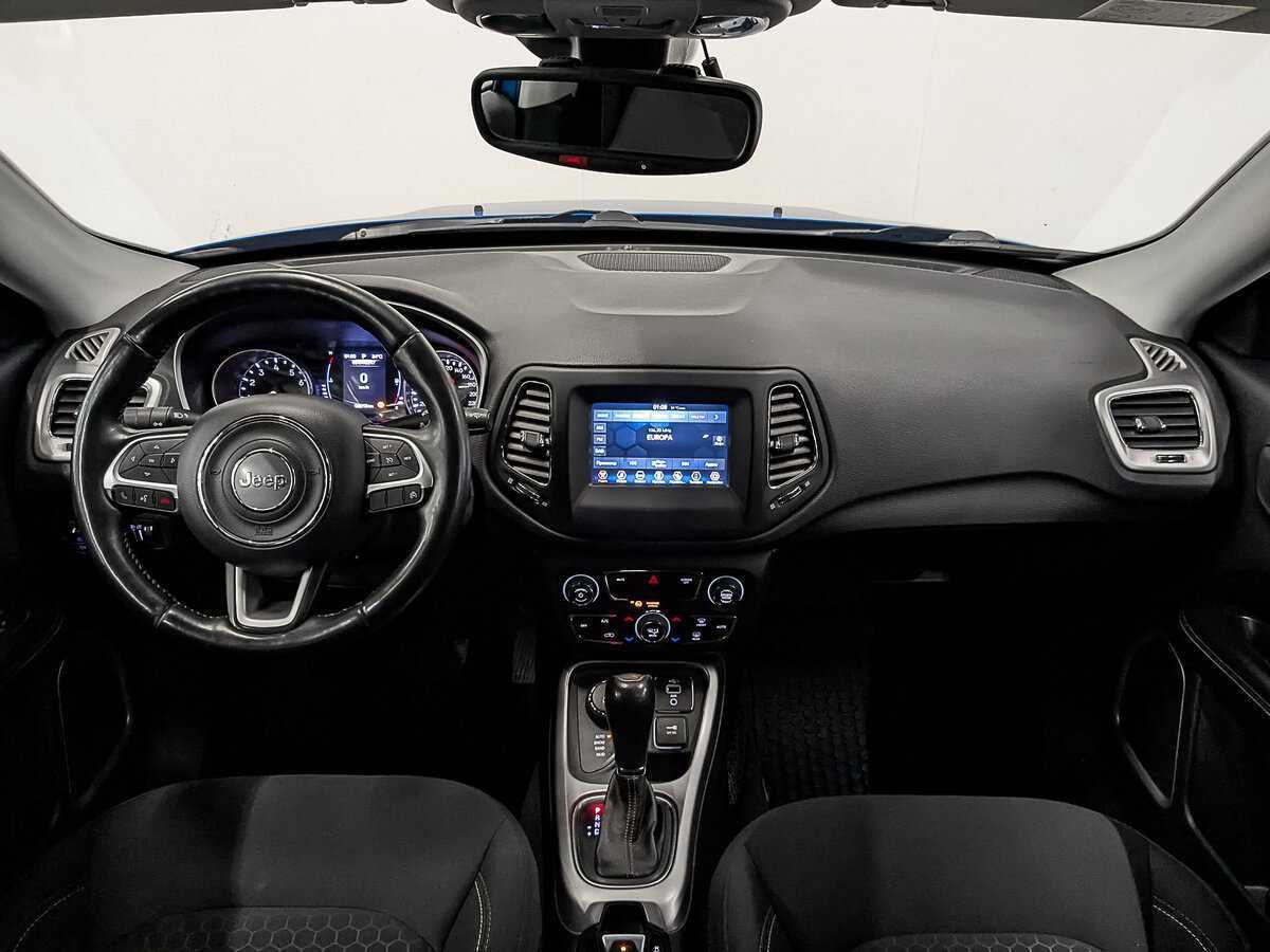 Jeep Compass с пробегом — 2018 год. Фото: #11