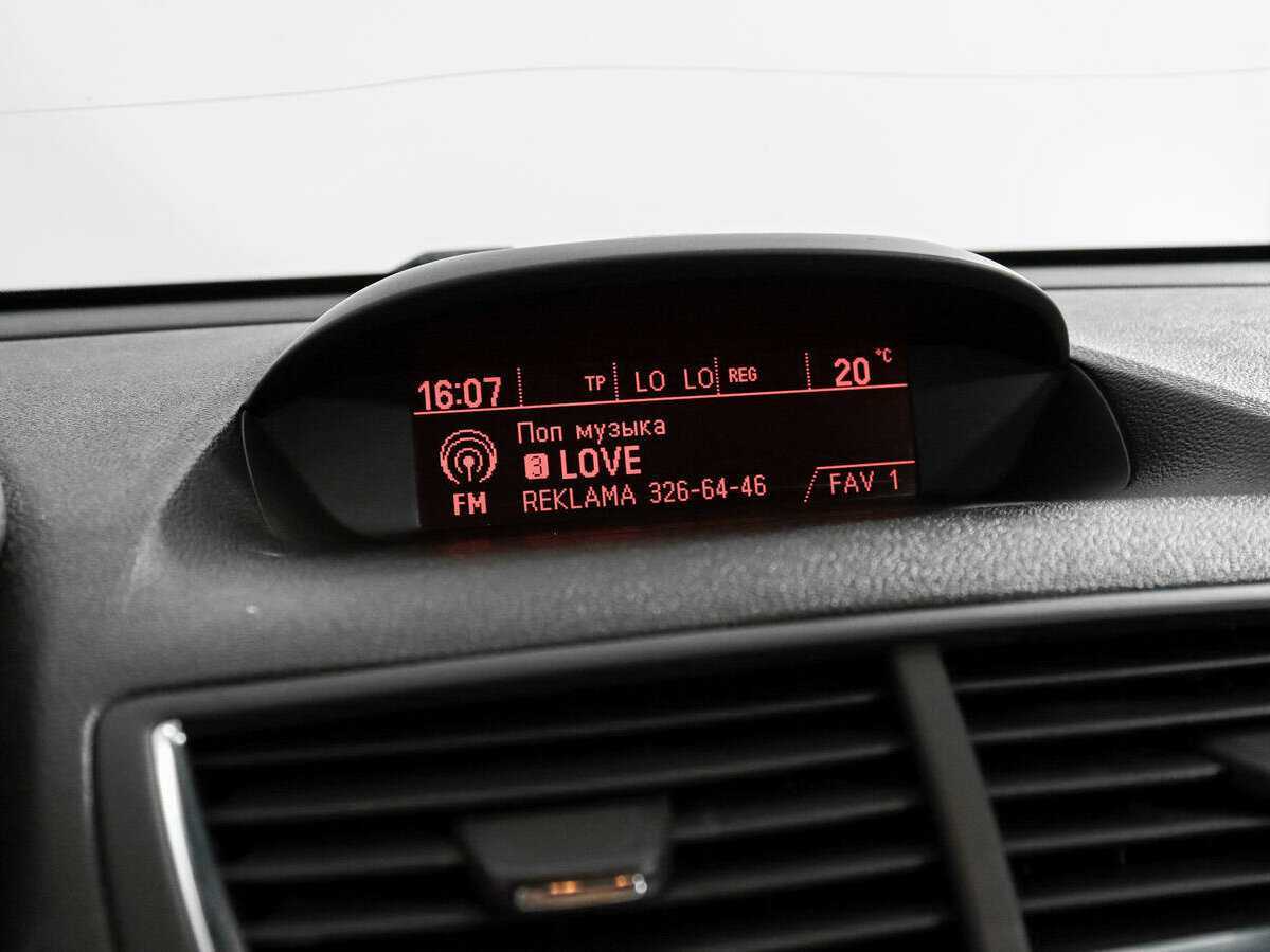 Opel Mokka с пробегом — 2012 год. Фото: #13