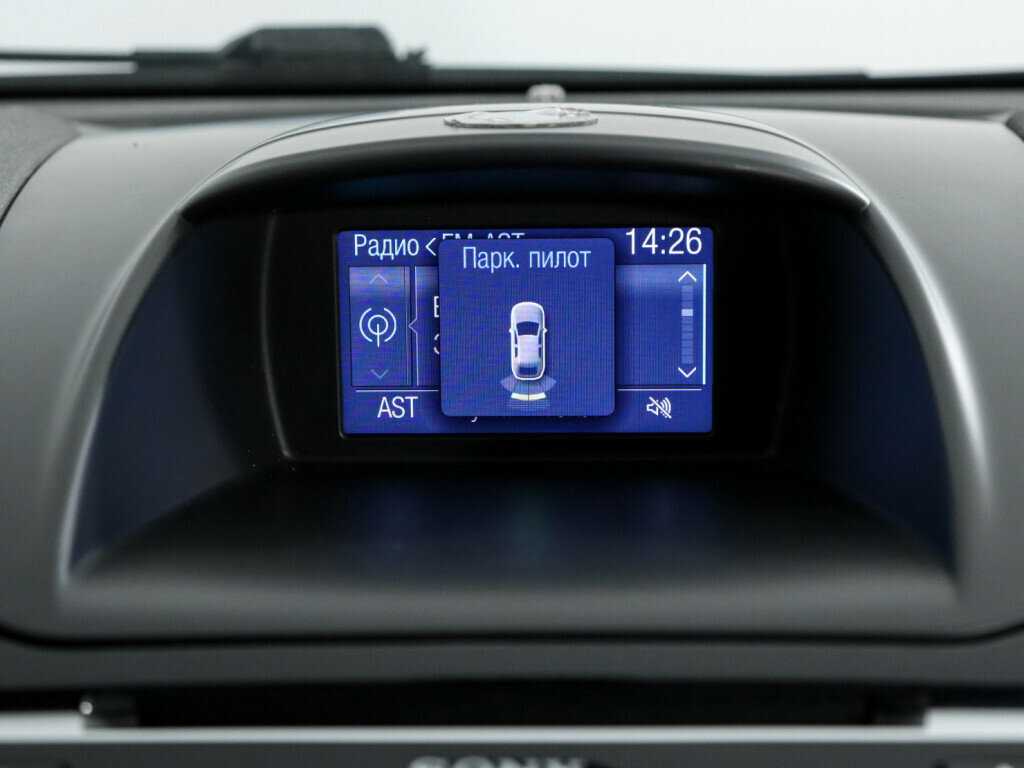 Ford Fiesta с пробегом — 2016 год. Фото: #16