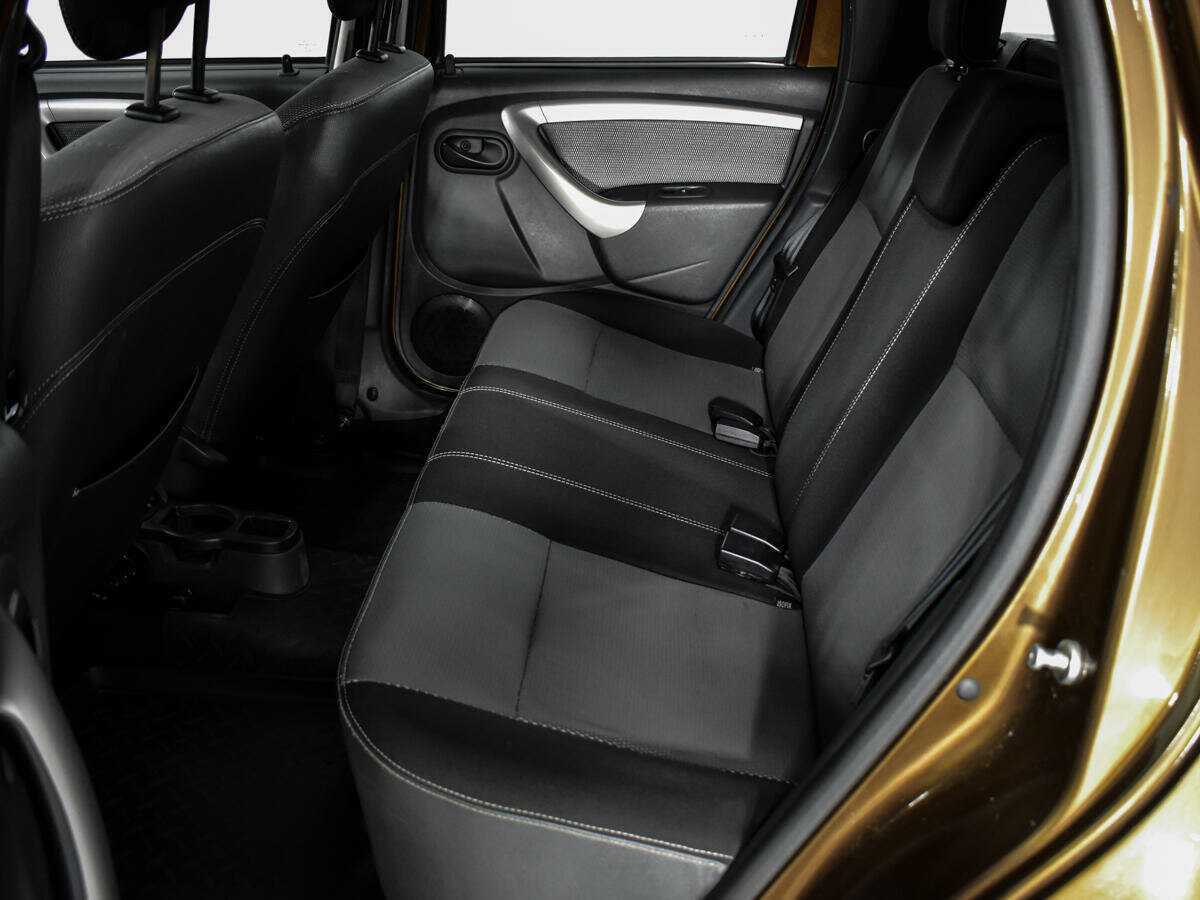 Renault Duster с пробегом — 2014 год. Фото: #7