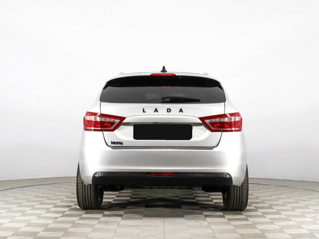 Lada (ВАЗ) Vesta с пробегом — 2018 год. Фото: #3