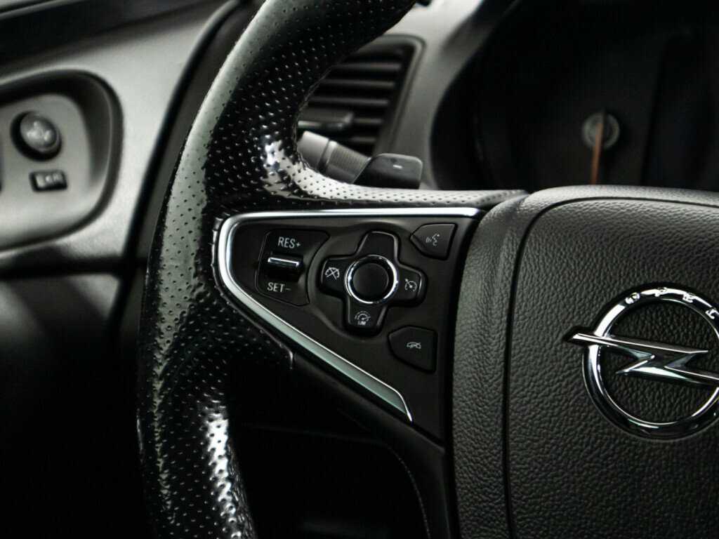 Opel Insignia с пробегом — 2014 год. Фото: #20