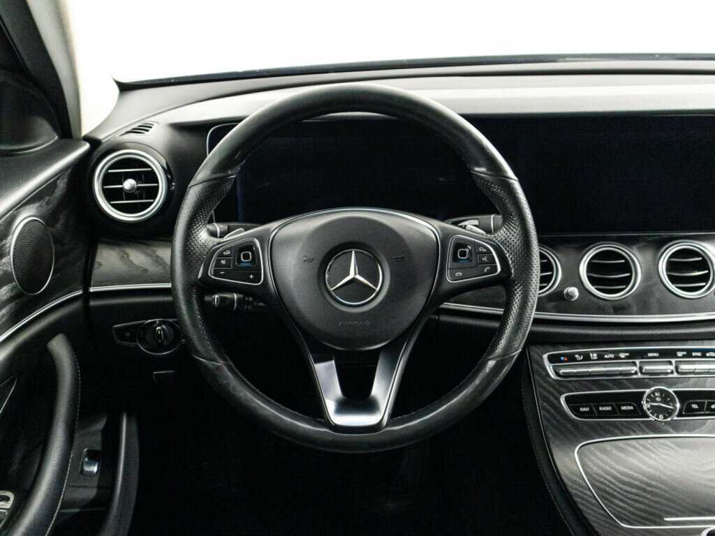Mercedes-Benz E-Класс с пробегом — 2017 год. Фото: #22