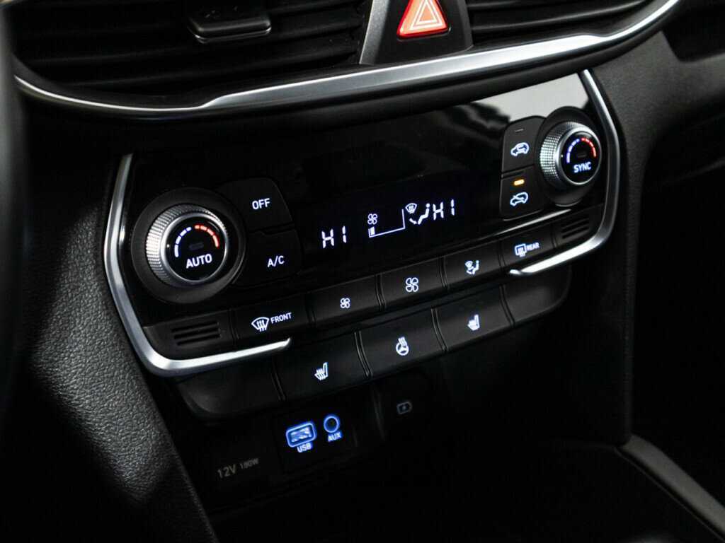 Hyundai Santa Fe с пробегом — 2019 год. Фото: #16