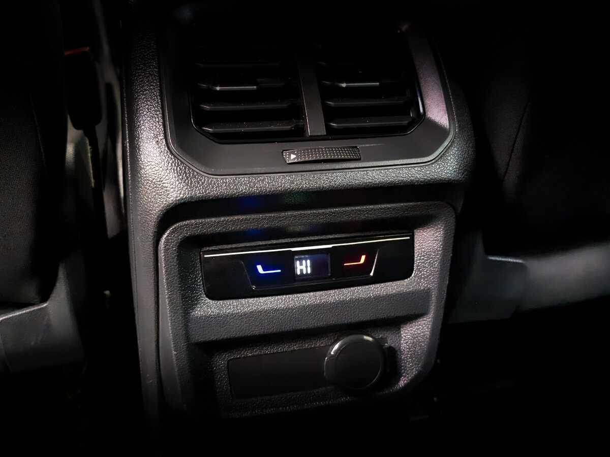 Volkswagen Tiguan с пробегом — 2021 год. Фото: #25