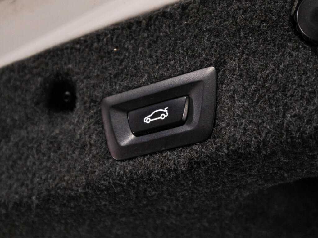 BMW 5 серии с пробегом — 2016 год. Фото: #15