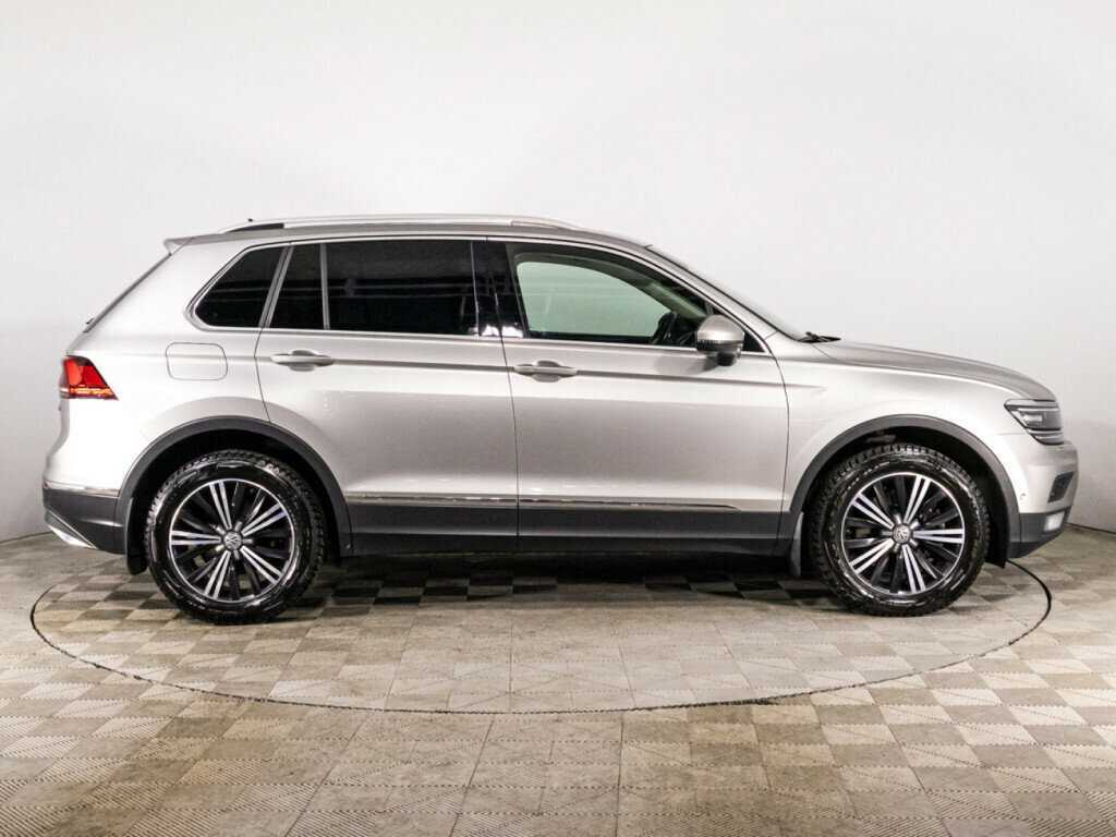 Volkswagen Tiguan с пробегом — 2017 год. Фото: #3
