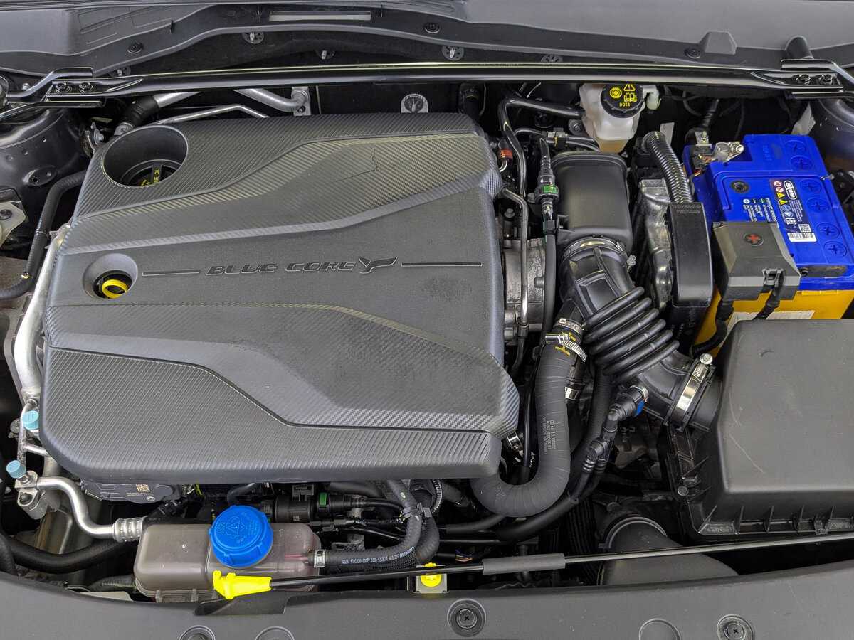 Changan UNI-V с пробегом — 2022 год. Фото: #8