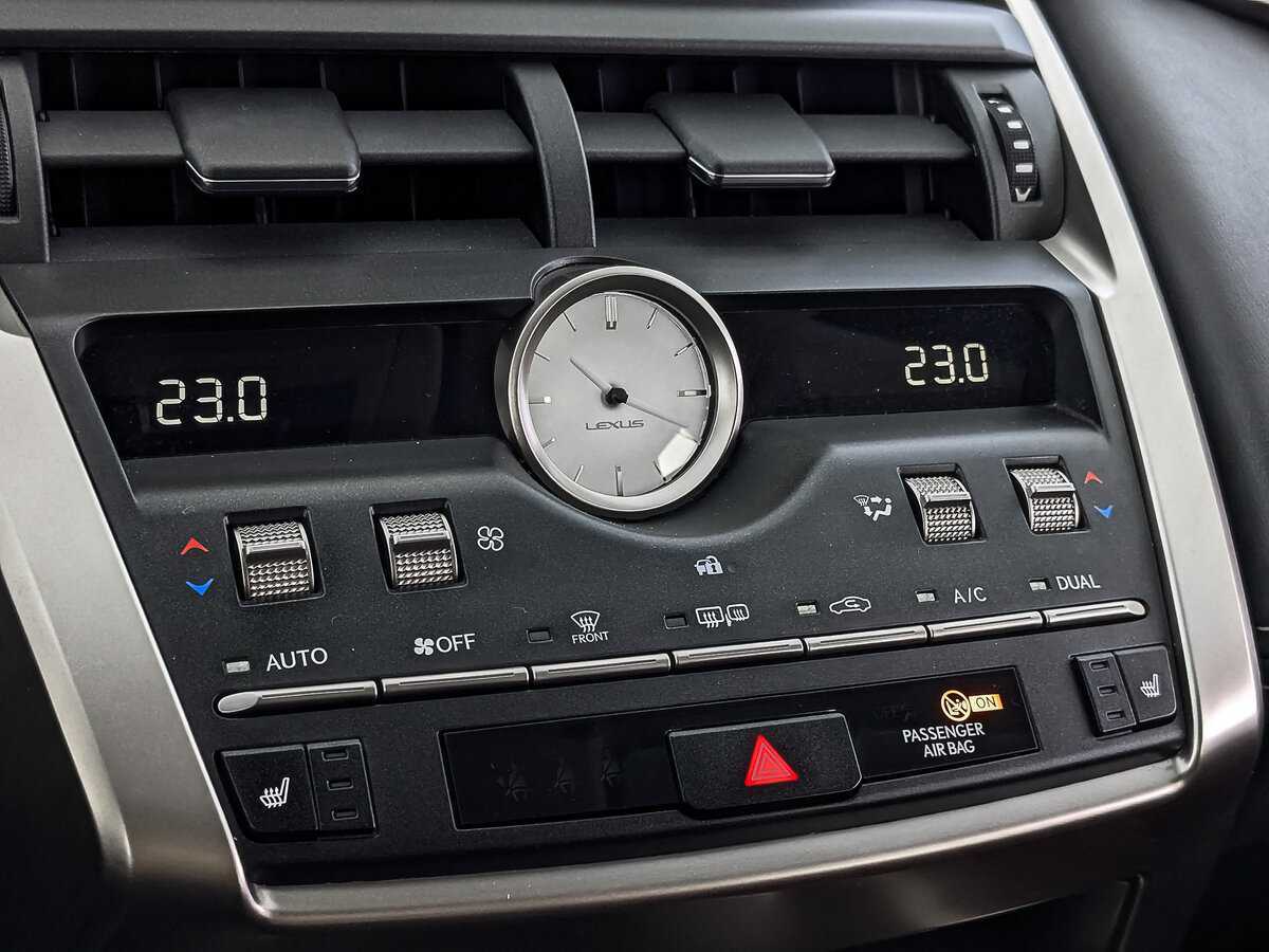 Lexus NX с пробегом — 2019 год. Фото: #26