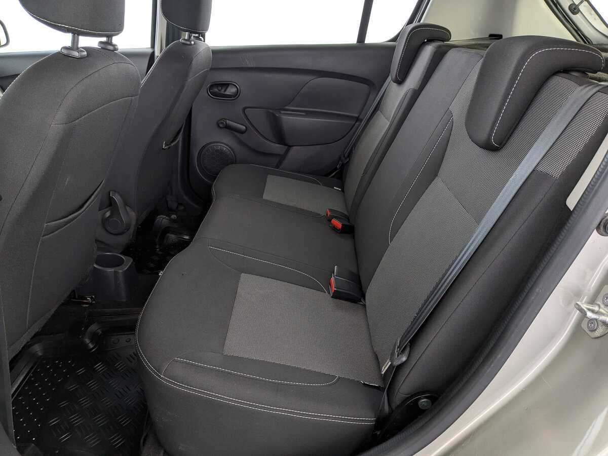 Renault Sandero с пробегом — 2021 год. Фото: #15