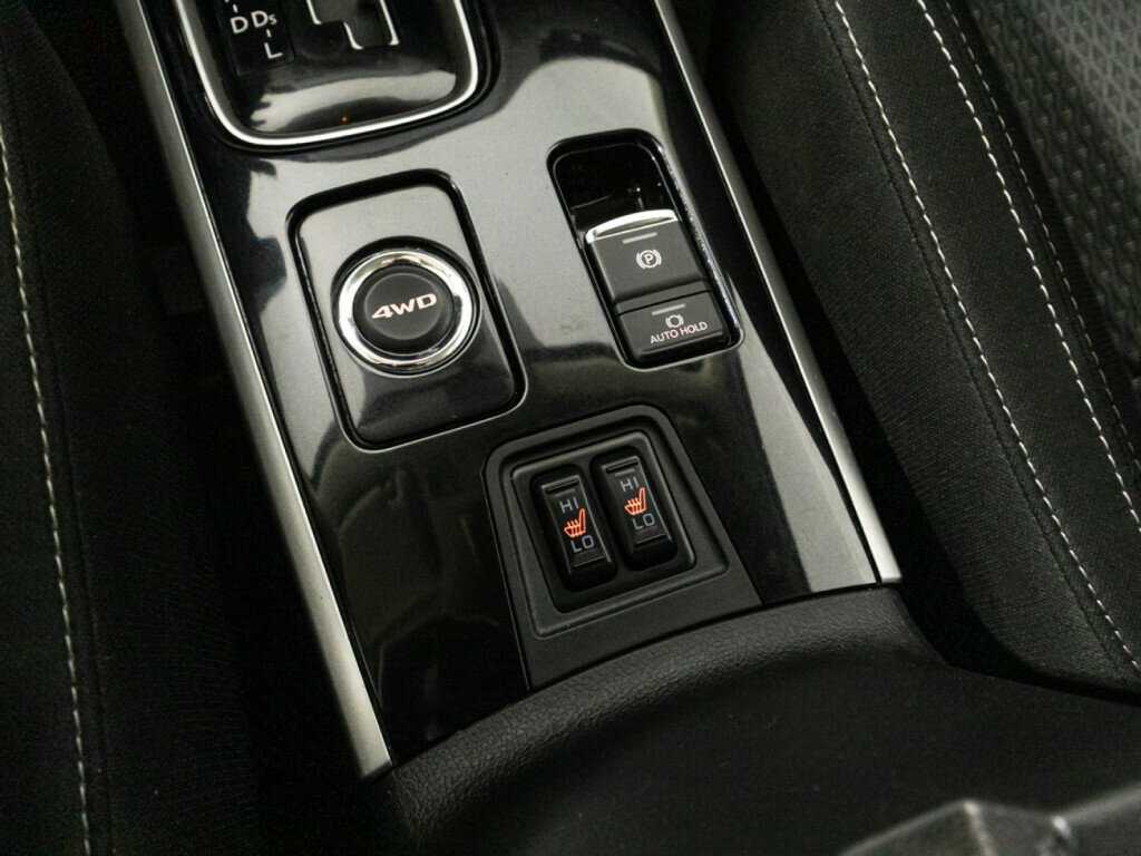 Mitsubishi Outlander с пробегом — 2018 год. Фото: #17