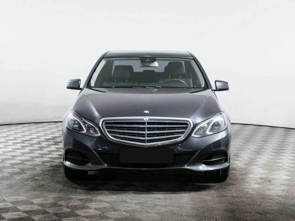 Mercedes-Benz E-Класс с пробегом — 2014 год. Фото: #1