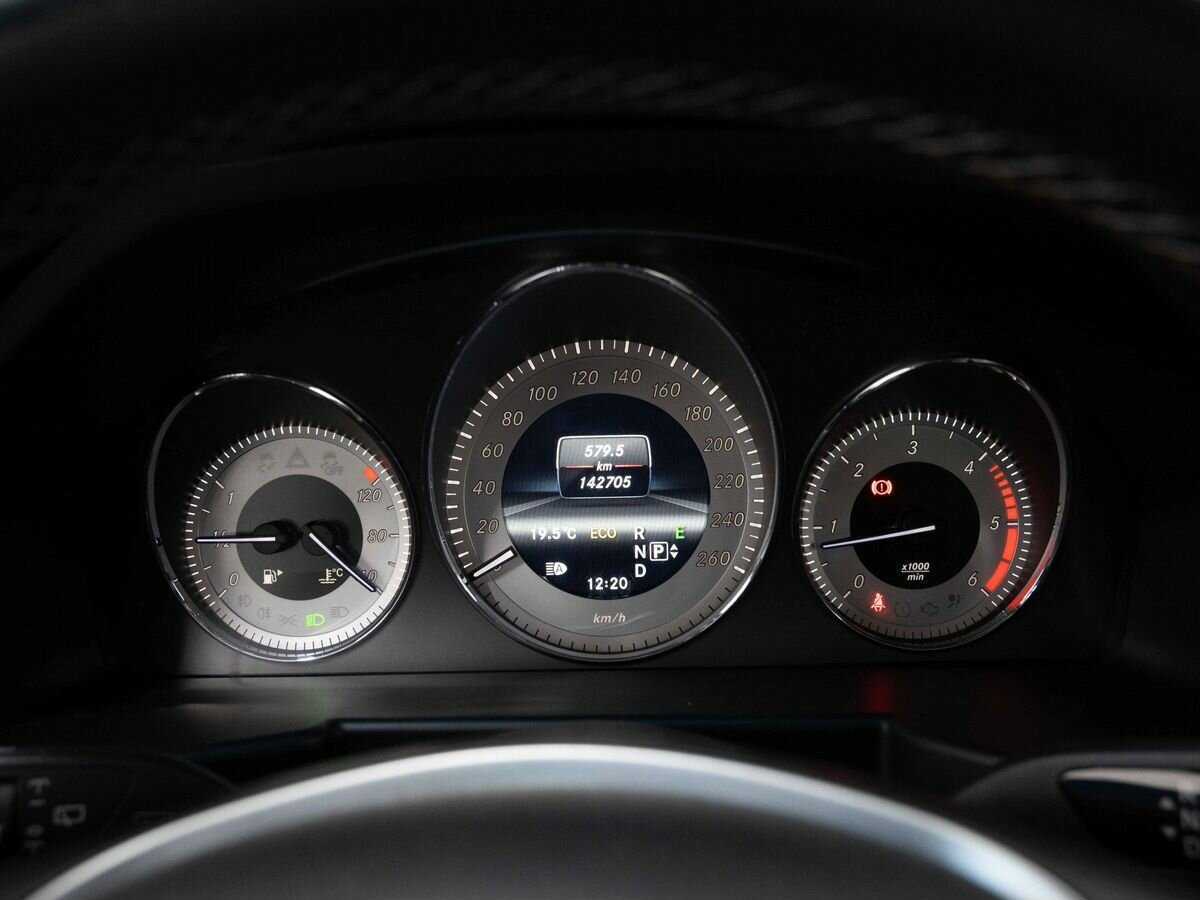 Mercedes-Benz GLK-Класс с пробегом — 2013 год. Фото: #18