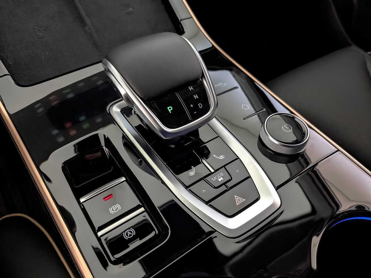 OMODA C5 с пробегом — 2023 год. Фото: #17