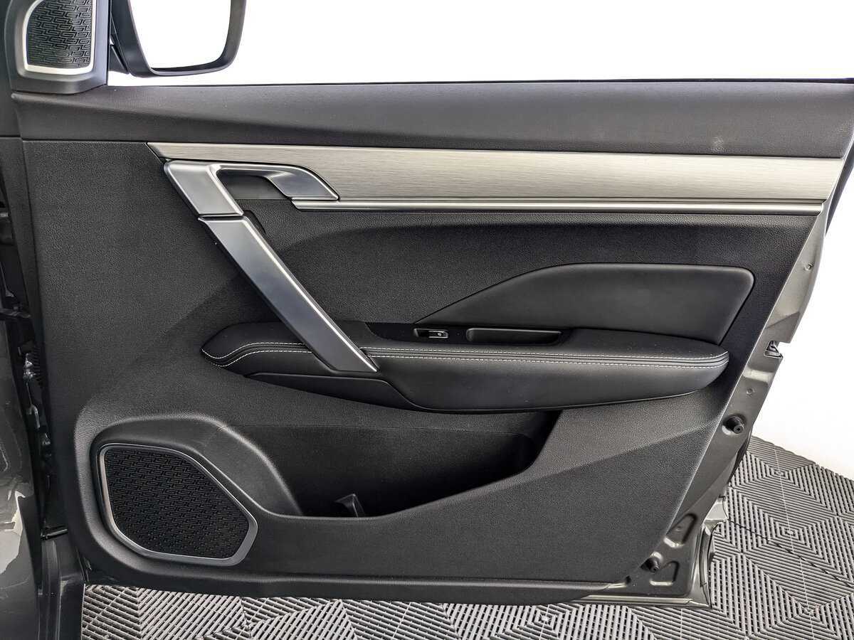 Geely Coolray с пробегом — 2023 год. Фото: #22