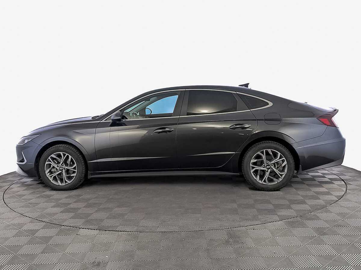 Hyundai Sonata с пробегом — 2022 год. Фото: #7