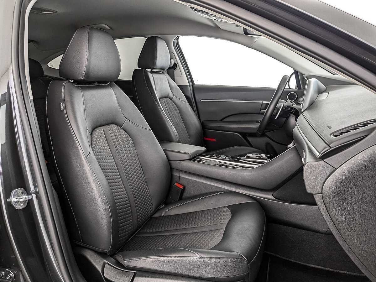Hyundai Sonata с пробегом — 2022 год. Фото: #21