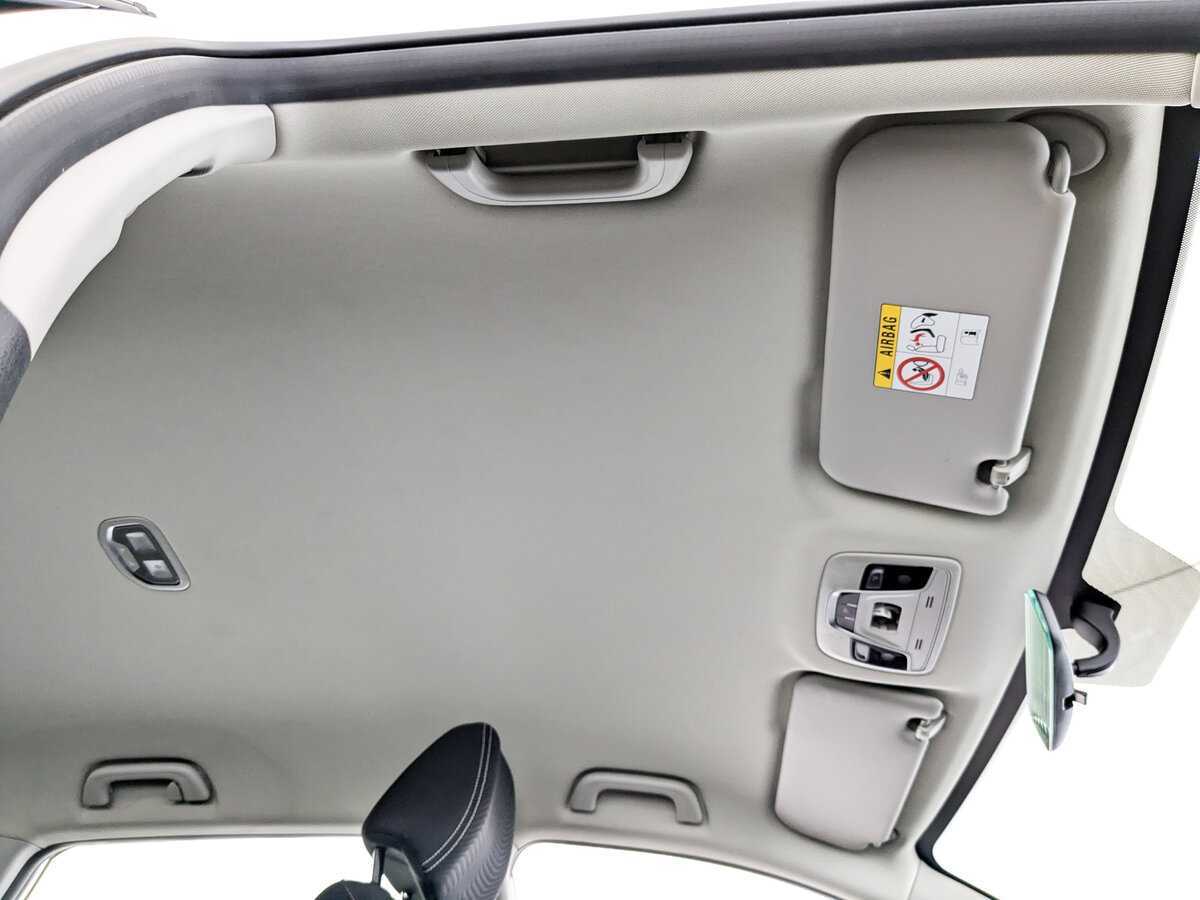 Geely Coolray с пробегом — 2023 год. Фото: #19