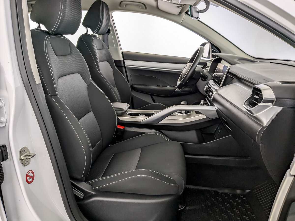 Geely Coolray с пробегом — 2023 год. Фото: #20