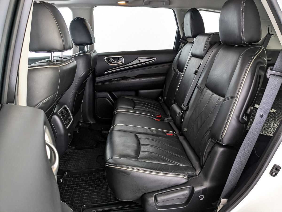 Infiniti QX60 с пробегом — 2017 год. Фото: #15