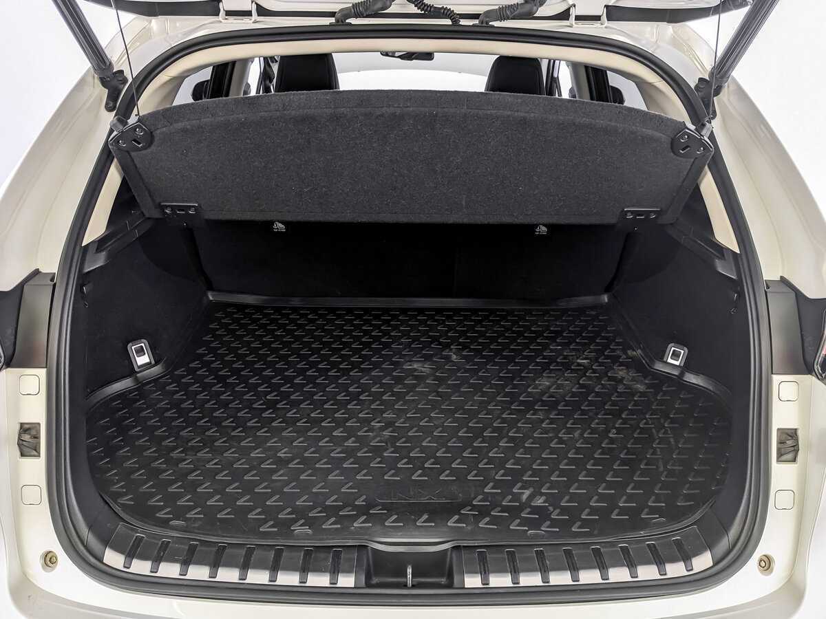 Lexus NX с пробегом — 2018 год. Фото: #9