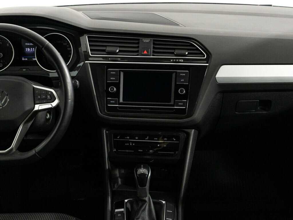 Volkswagen Tiguan с пробегом — 2020 год. Фото: #13