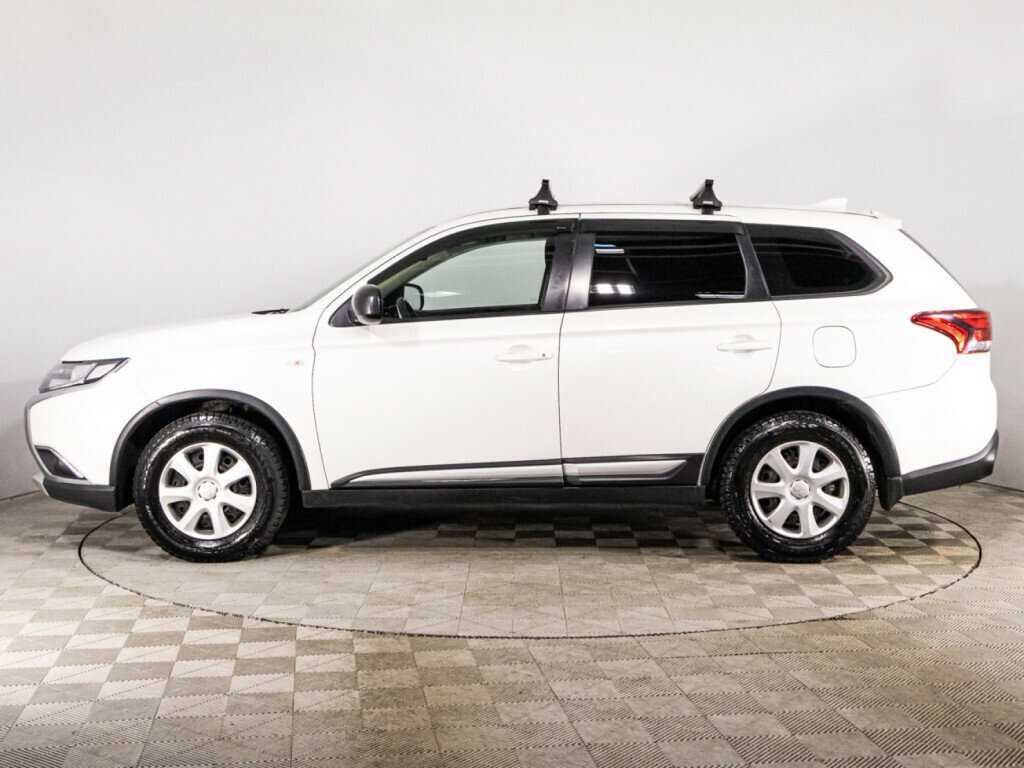 Mitsubishi Outlander с пробегом — 2018 год. Фото: #7