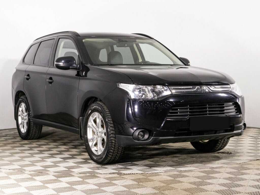 Mitsubishi Outlander с пробегом — 2012 год. Фото: #2