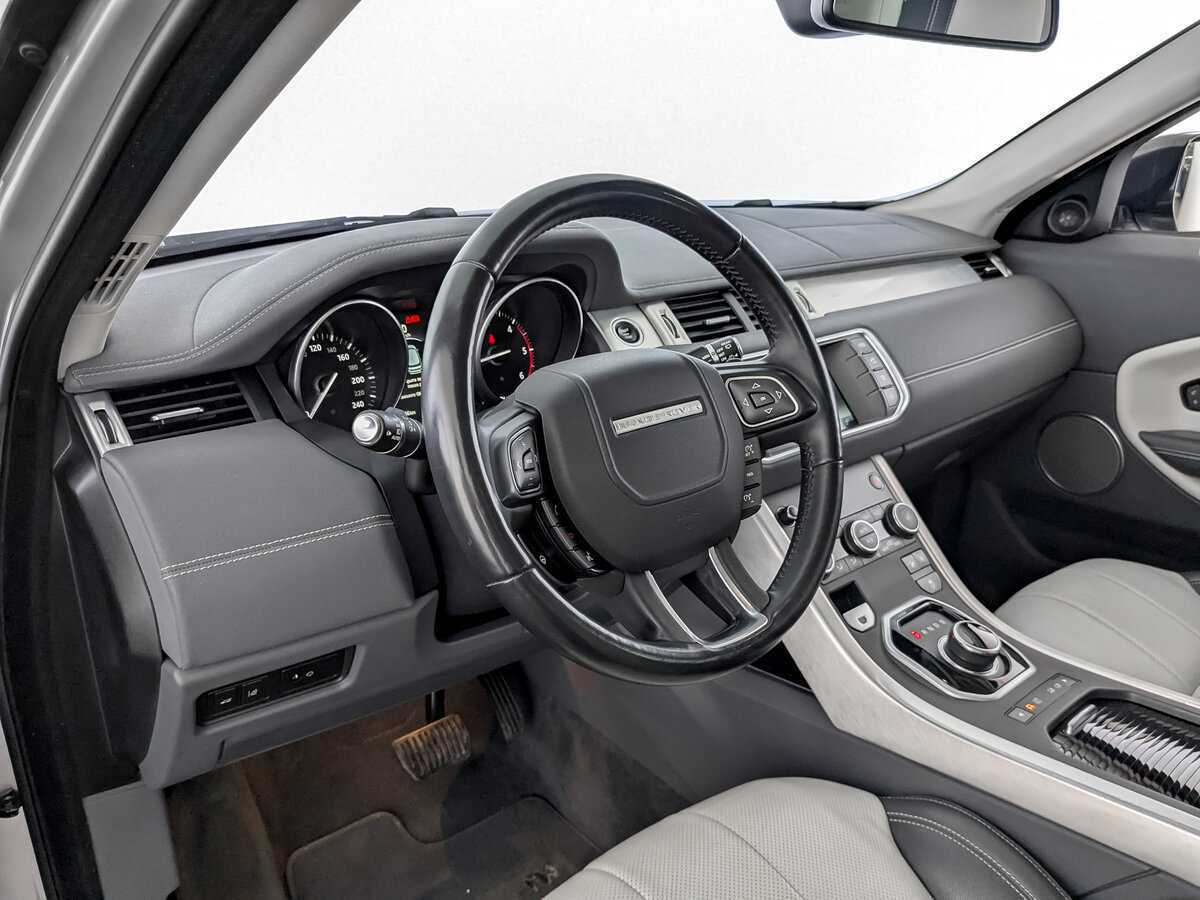 Land Rover Range Rover Evoque с пробегом — 2017 год. Фото: #15