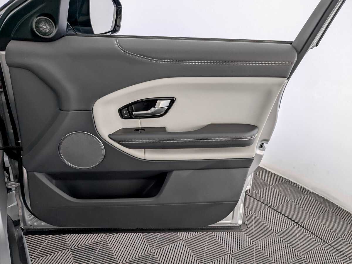 Land Rover Range Rover Evoque с пробегом — 2017 год. Фото: #24