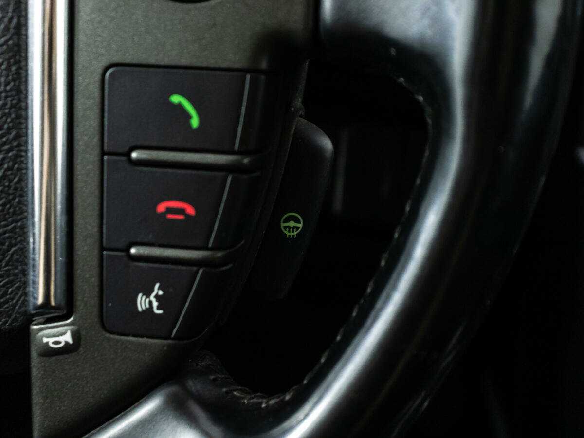 Land Rover Freelander с пробегом — 2013 год. Фото: #15