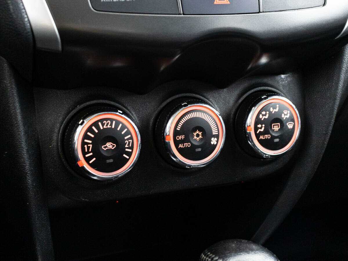 Mitsubishi ASX с пробегом — 2012 год. Фото: #15